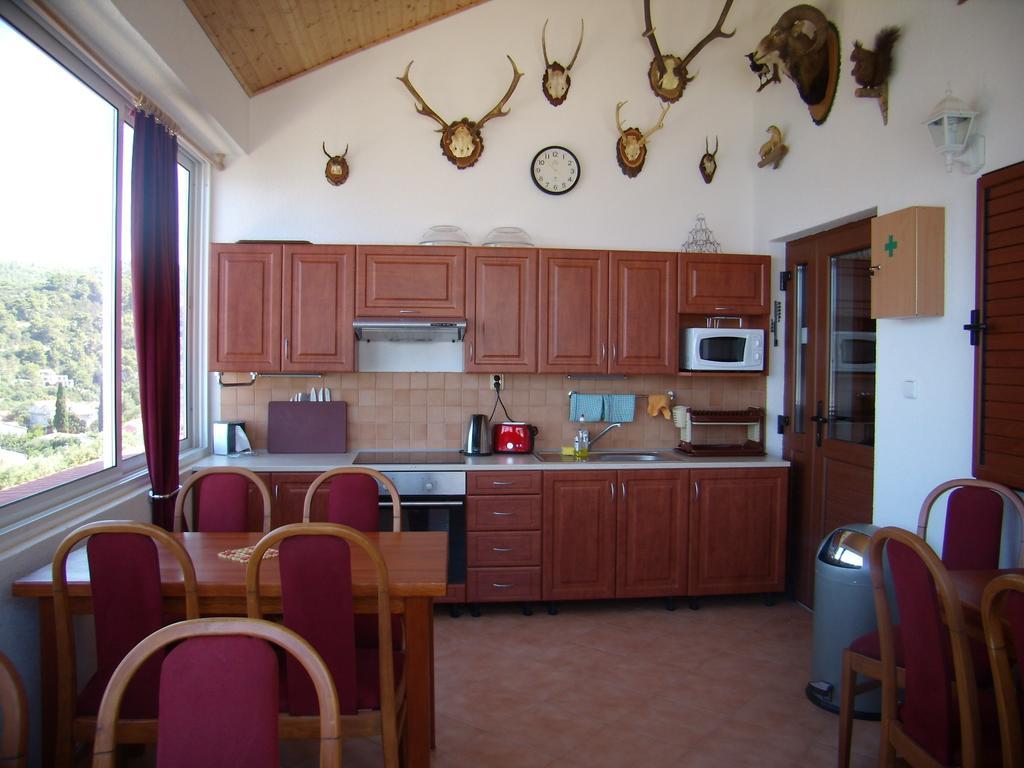 Apartments Sunce Brna Kamer foto