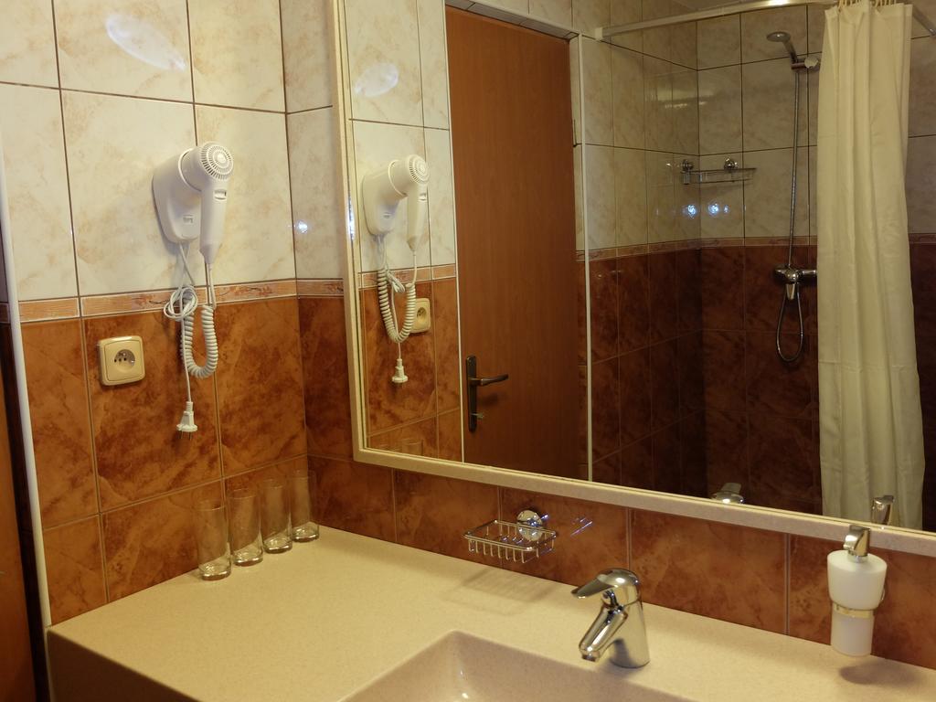Apartments Sunce Brna Kamer foto